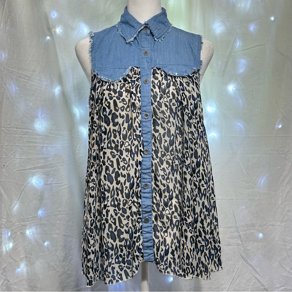 Cecilia Denim & Animal Print Sleeveless Button Down Shirt